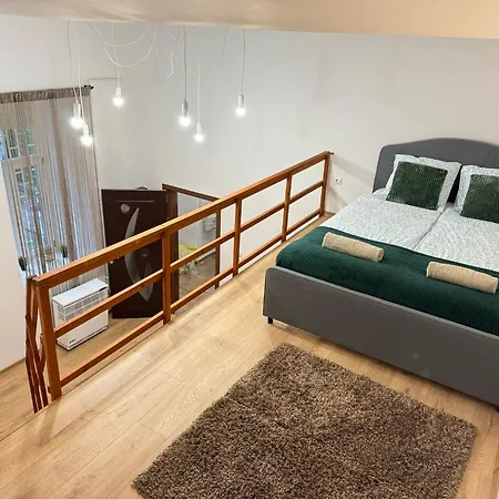 Népszínház With Ac Appartamento *