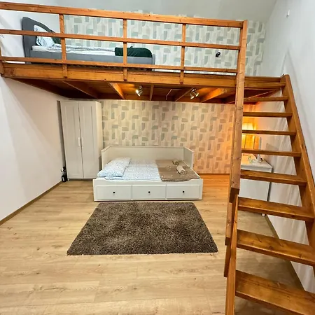 Népszínház With Ac * Budapest